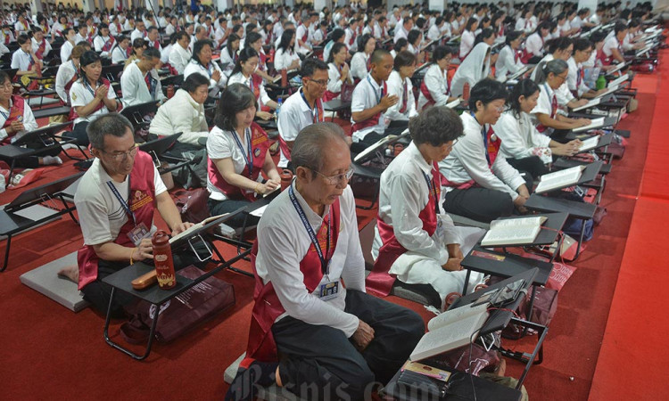 Indonesia Tipitaka Chanting dan Asalha Mahapuja 2569 Diikuti 2.007 Umat Buddha