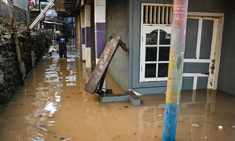 Banjir Berangsur Surut di Jakarta