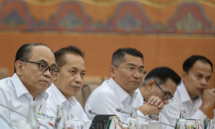 Raker Komisi VI DPR Dengan Koperasi