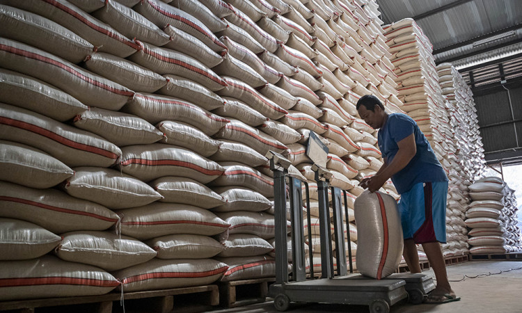Stok Beras Indonesia Tembus 4,2 Juta Ton