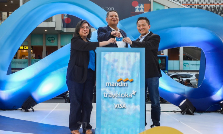 Bank Mandiri Luncurkan Kembali Mandiri Traveloka Card