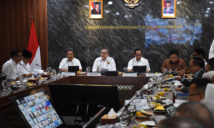 Zulkifli Hasan Pimpin Rapat Tingkat Menteri Yang Membahas Peluncuran Koperasi Merah Putih