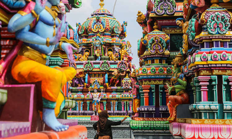 Kuil Shri Sanathana Dharma Aalayam Menjadi Spot Wisata Religi dan Edukasi Budaya Hindu di Indonesia