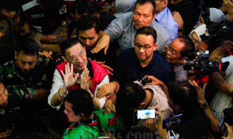 Tom Lembong Divonis Selama 4,5 Tahun Penjara serta Denda Rp750 Juta