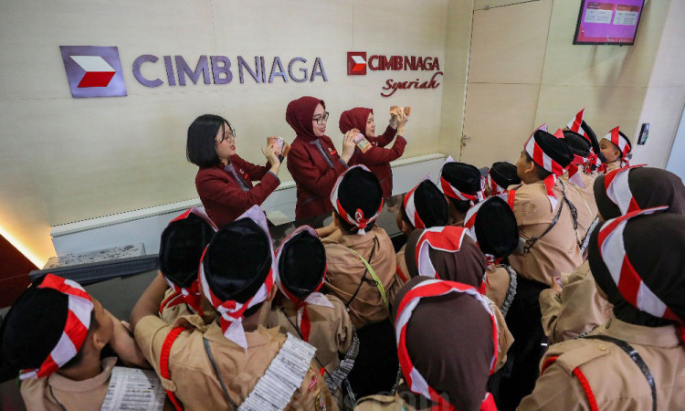CIMB Niaga Gelar Tour de Bank
