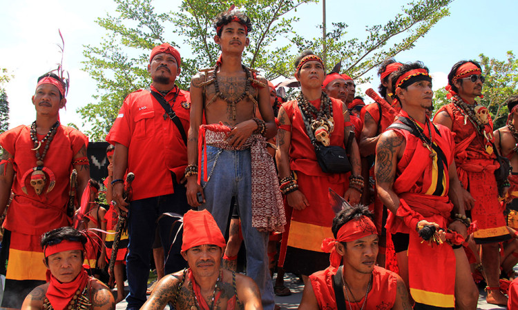 Unjuk Rasa Tolak Program Transmigrasi Di Pontianak