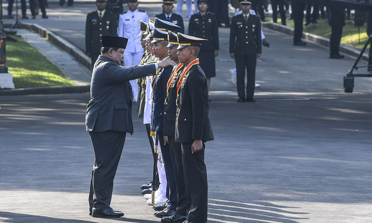Upacara Prasetya Perwira TNI POLRI