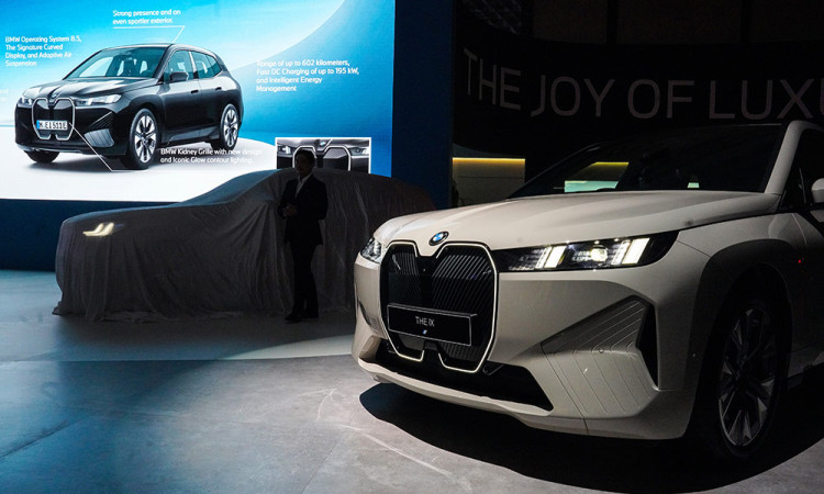 BMW Indonesia Tampilkan 20 Model Kendaraan BMW dan 11 Model Kendaraan MINI di GIIAS 2025