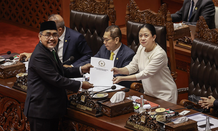 DPR Sahkan Pembahasan RAPBN 2026
