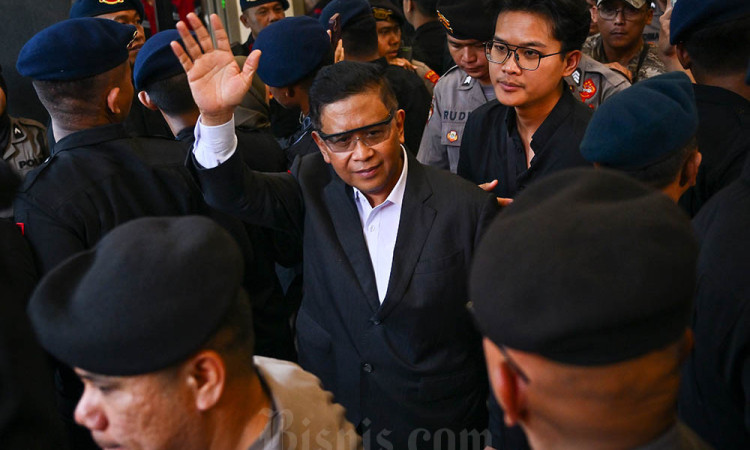 Hasto Kristiyanto Divonis Pidana Penjara 3 Tahun dan 6 Bulan