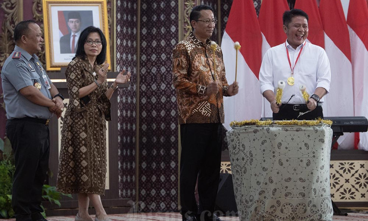 Menteri Hukum Resmikan Posbankum dan Pelatihan Paralegal di Palembang