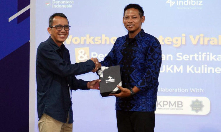 Workshop Strategi Viral Marketing dan Pendampingan Sertifikasi Halal untuk UKM Kuliner