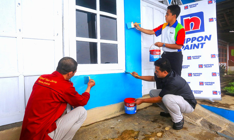 Nippon Paint Mewarnai Kembali Nepal Van Java, Mendukung Komunitas Wisata di Lereng Gunung Sumbing