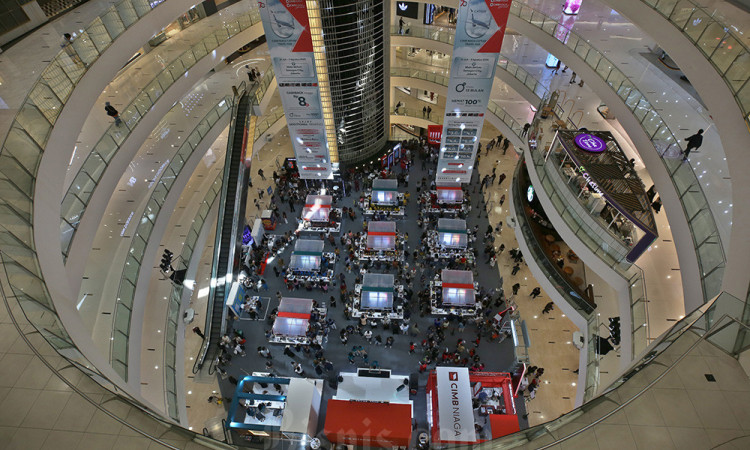 CIMB Niaga Cathay Travel Fair 2025 Sekaligus Peluncuran Kartu Kredit Co-Brand World Cathay Card