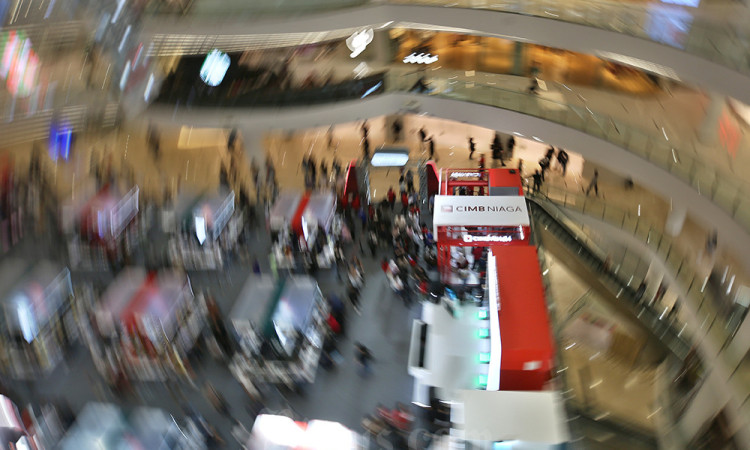 CIMB Niaga Cathay Travel Fair 2025 Sekaligus Peluncuran Kartu Kredit Co-Brand World Cathay Card