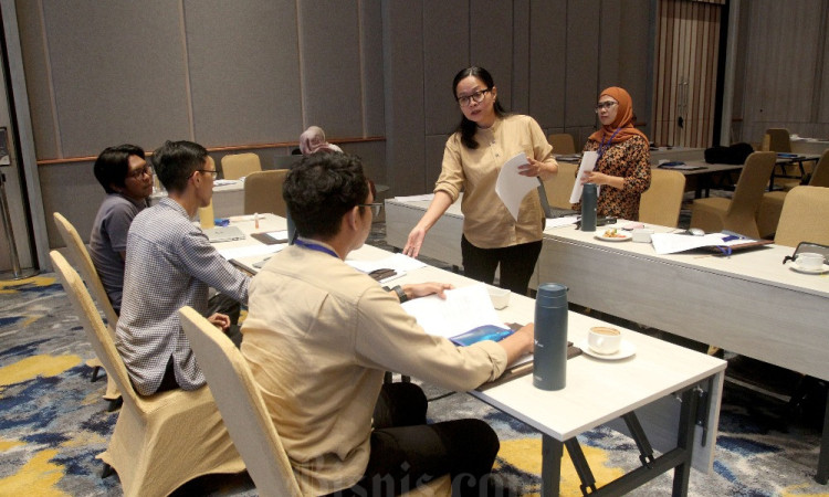Bisnis Indonesia dan PT Vale Indonesia Tbk. Selenggarakan Uji Kompetensi Wartawan