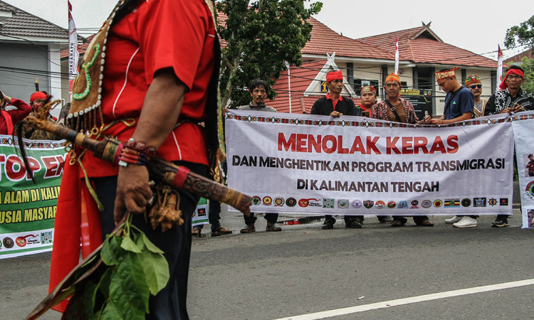 Unjuk Rasa Tolak Transmigrasi di Kalimantan Tengah