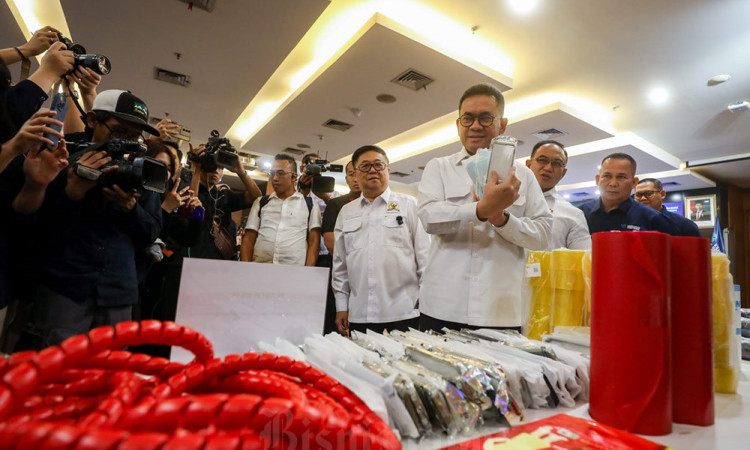 Penyitaan Produk Impor Ilegal Senilai Rp26,4 Miliar