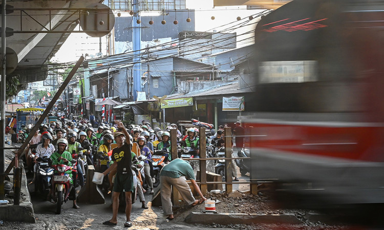 Jumlah Angka Kecelakaan Kereta Api Meningkat