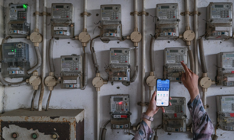 Realisasi Penjualan Listrik PLN Semester 1 2025