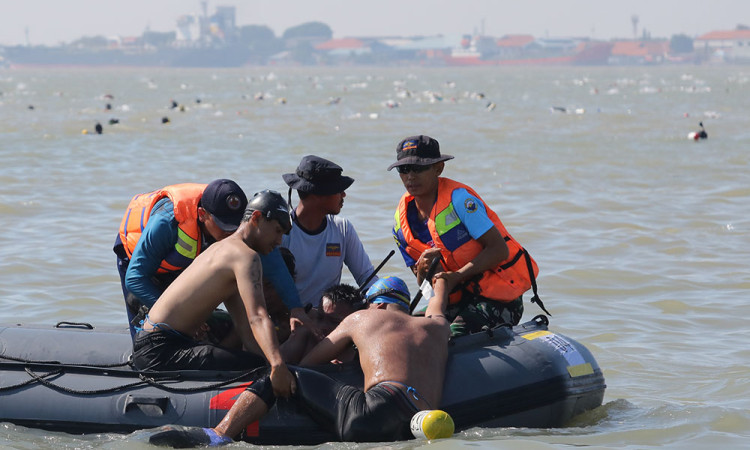 Lomba Fin Swimming Selat Madura Piala KSAL 2025