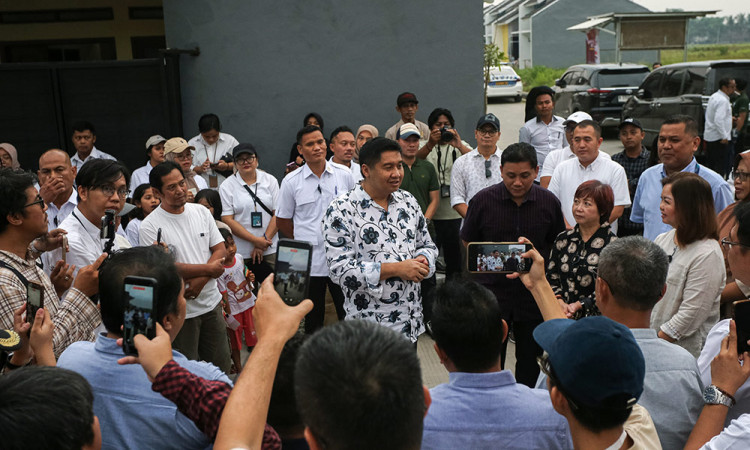 Menteri PKP Maruarar Sirait Tinjau Perumahan Subsidi di Banten