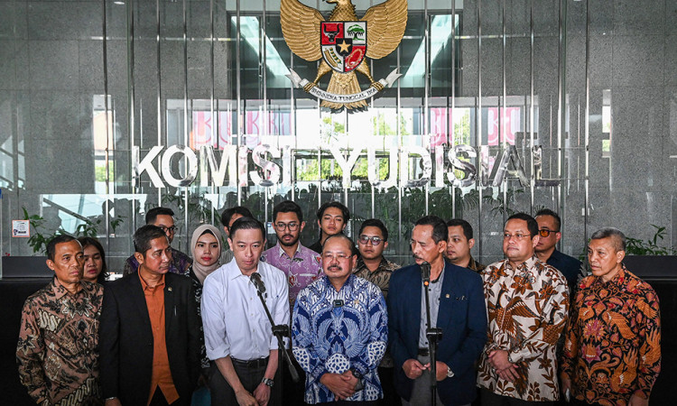 Tom Lembong Audiensi Dengan Komisi Yudisial