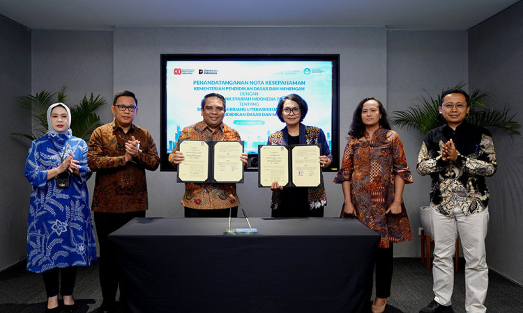 Peningkatan Literasi Keuangan Berbasis Prinsip Syariah