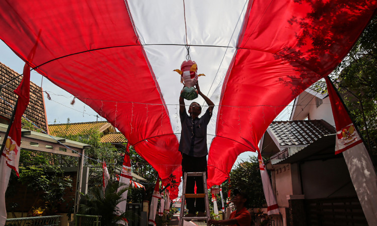 Wajah Kampung Bernuansa Merah Putih dan Kemerdekaan