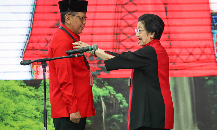 Hasto Kembali Ditunjuk Menjadi Sekjen PDIP