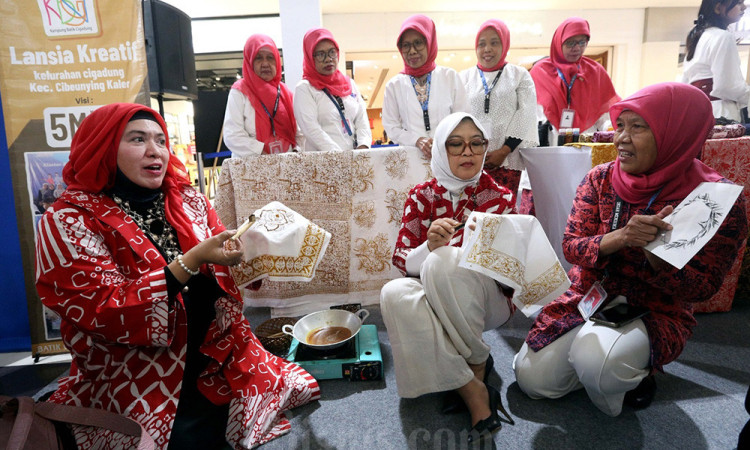 Pembukaan Road to Inacraft di Bandung