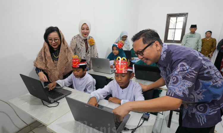 Donasi Fasilitas Belajar