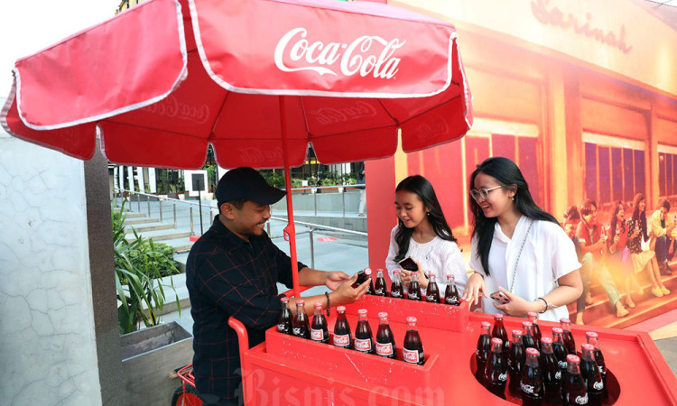 Coca-Cola Indonesia Hadirkan Instalasi Bertema Mejeng Lintas Generasi