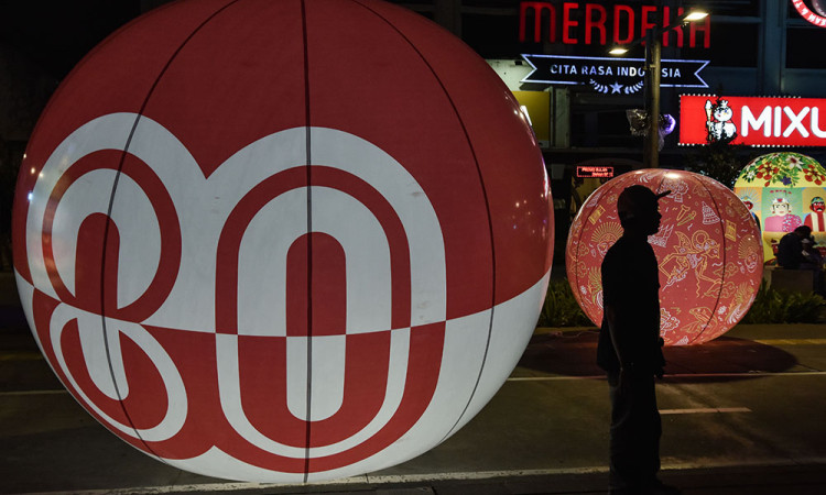 Jakarta Light Festival Sambut HUT ke-80 RI