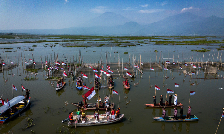 Potret Upacara Bendera Memperingati HUT ke-80 RI di Seluruh Penjuru Negeri
