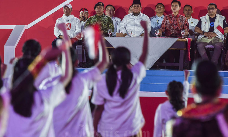 Pesta Rakyat dan Karnaval Kemerdekaan Diserbu Warga