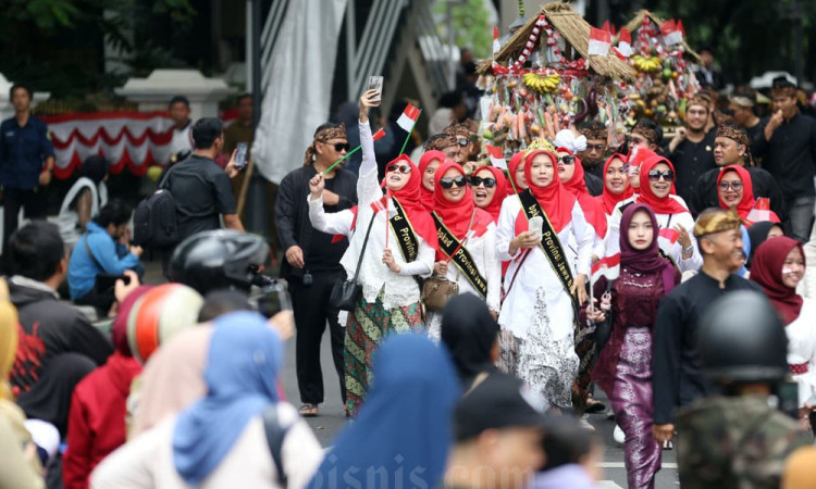 Kirab Budaya Hari Provinsi Jawa Barat
