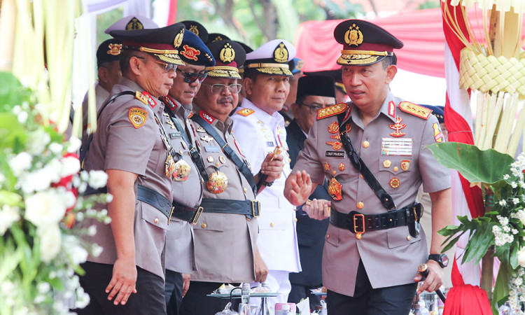 Upacara Hari Juang Polri di Surabaya