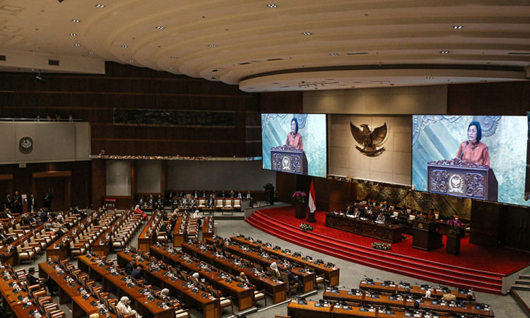 Rapat Paripurna DPR ke-3