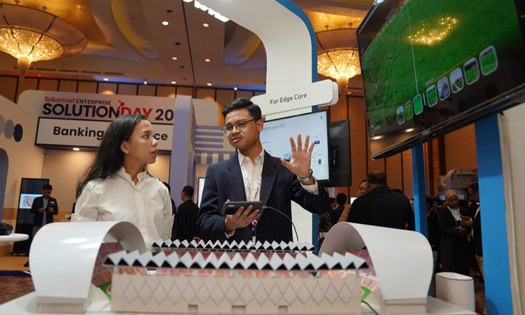 Ericsson Hadirkan Solusi 5G Untuk Bisnis Di Telkomsel Solution Day 2025