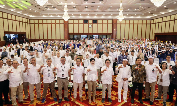 BNI Raih Dua Penghargaan OJK pada Hari Indonesia Menabung 2025