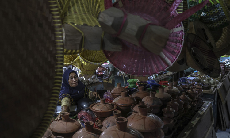 Pemerintah Tetapkan Anggaran Rp181,8 Triliun untuk Desa, Koperasi, dan UMKM