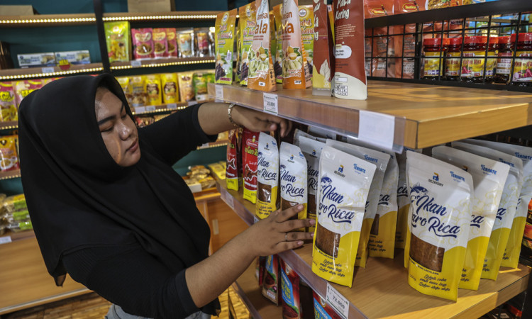 Pemerintah Tetapkan Anggaran Rp181,8 Triliun untuk Desa, Koperasi, dan UMKM