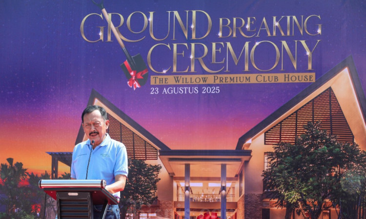 Pembangunan Premium Club House