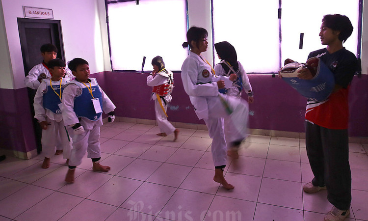 Loyal Club Raih Juara 1 Favorit di Kejurnas Taekwondo Mendagri Cup 2025, Borong 53 Medali
