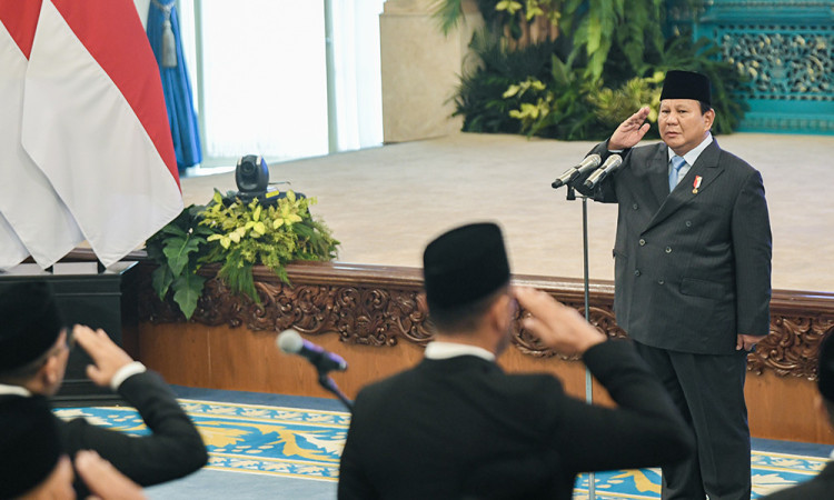Presiden Prabowo Lantik Wakil Ketua MA, Pejabat Tinggi dan Dubes