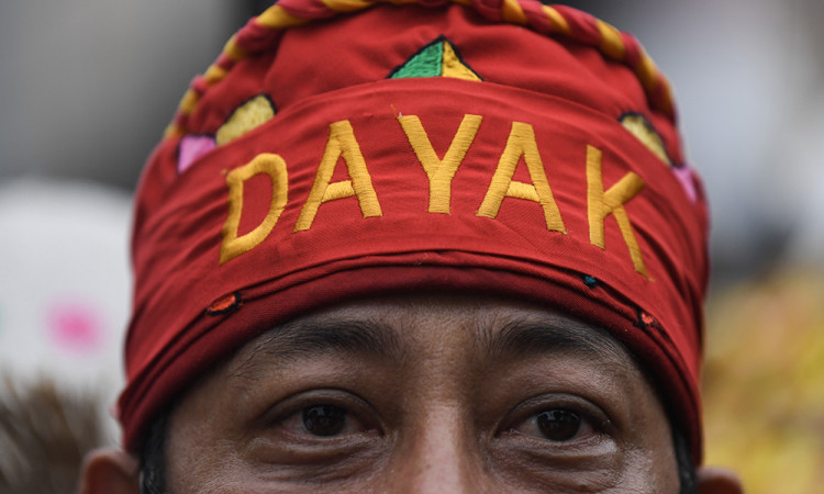 Masyarakat Adat Dayak Tolak Konflik Agraria