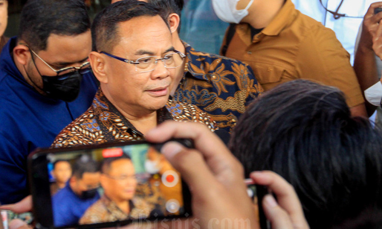 Bupati Pati Sudewo Diperiksa KPK Terkait Dugaan Korupsi Proyek Kereta Api