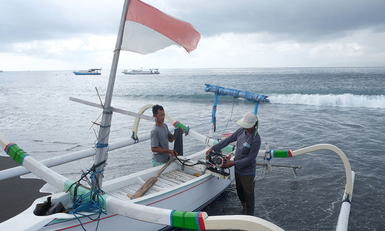 Hemat Biaya dan Ramah Lingkungan, Nelayan Bali Beralih ke Perahu Listrik