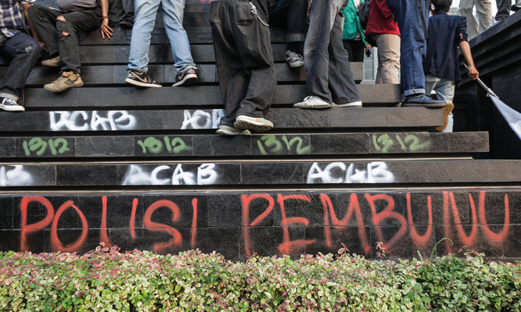 BEM-SI Kepung Polda Metro Jaya Tuntut Keadilan Affan Kurniawan, Ojol yang Tewas Dilindas Brimob